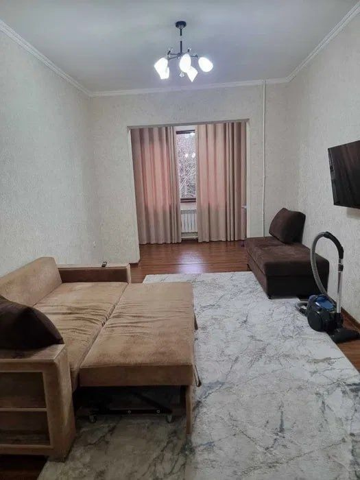 Mirzo Ulug'bek tumani Qorasuvda 2xonali kvartira ijaraga beriladi