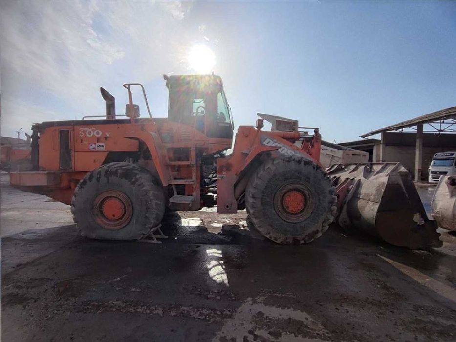 Фронтальный погрузчик DOOSAN DL500