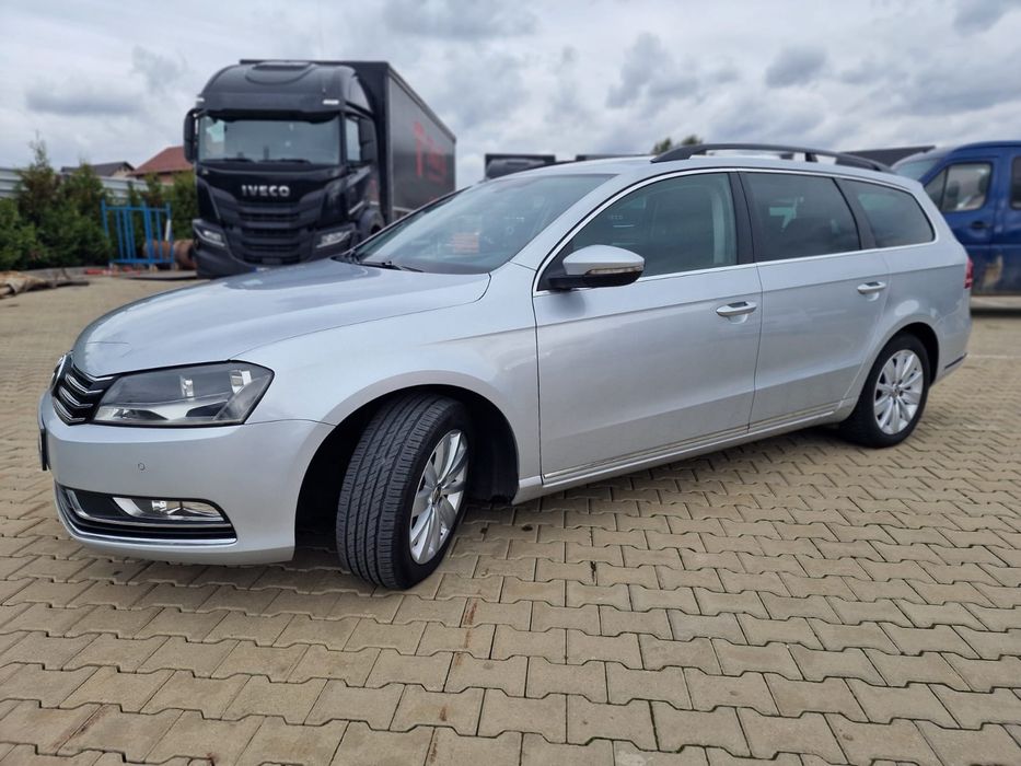 VOLKSWAGEN Passat 2012 — imagine 3