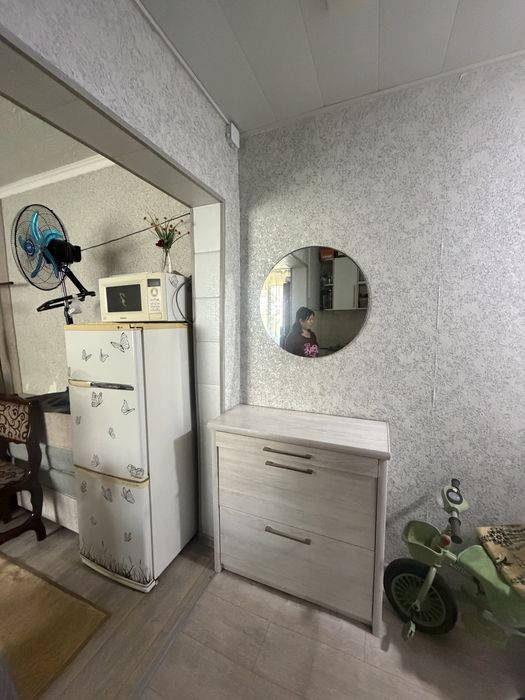 Продается 1 комн кв. переделанная в 2х