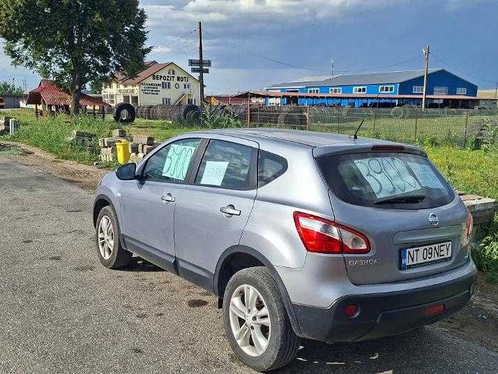 Vand Nissan Qashqai 2010