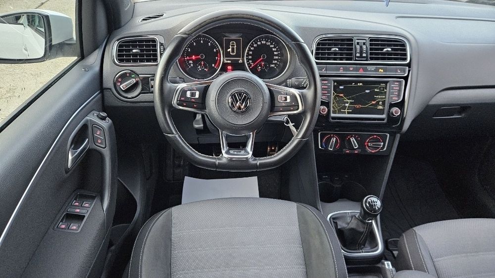Vw.Polo Rlinne 1.2 Tsi 2017.07 Euro 6 Clima-Navi-Jante R17-Scaune Incalzite-Proiectoare