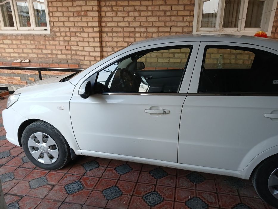 Продаеться Nexia 3 2 pozisiya