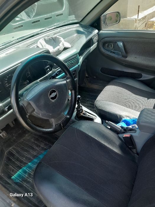 Мошина сотилади нексия