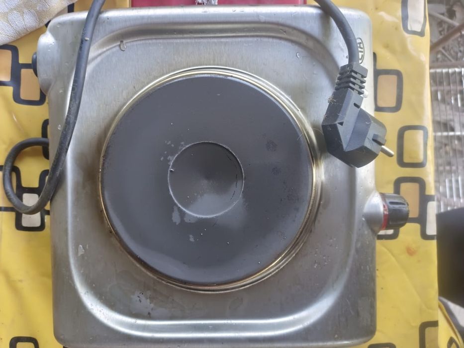 Продам электро плитку