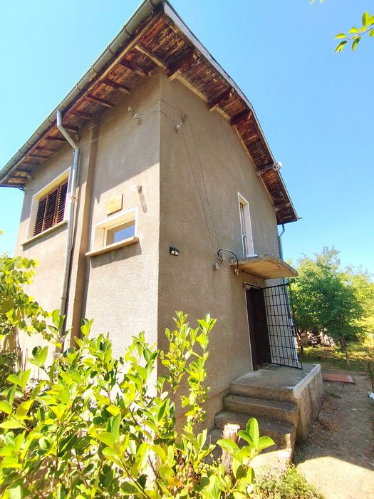 Продава се Къща в Перник, Изток - 86 кв.м за 640 €/кв.м - Снимка #2