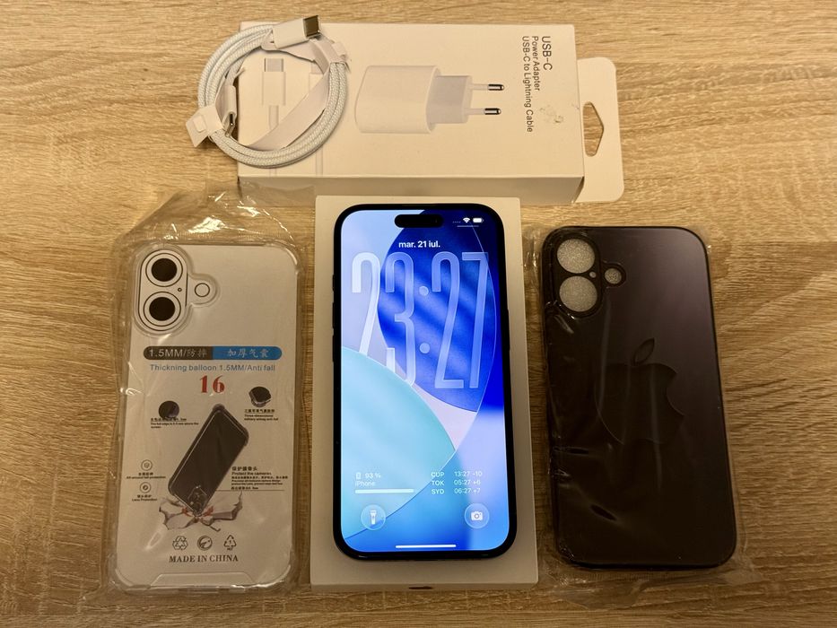 iPhone 16 128GB Black Ca Nou 92% Baterie + Încărcător Fast + Husă + Folie
