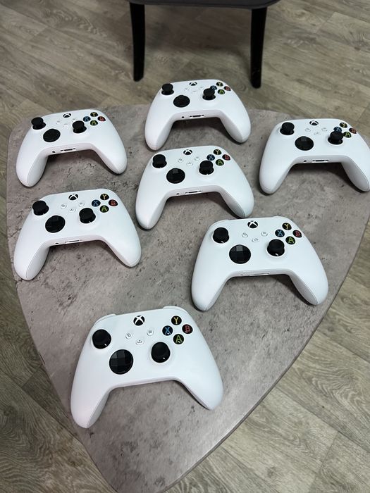 Controller Microsoft Xbox Series X/S Robot White Nou Garantie 12 Luni