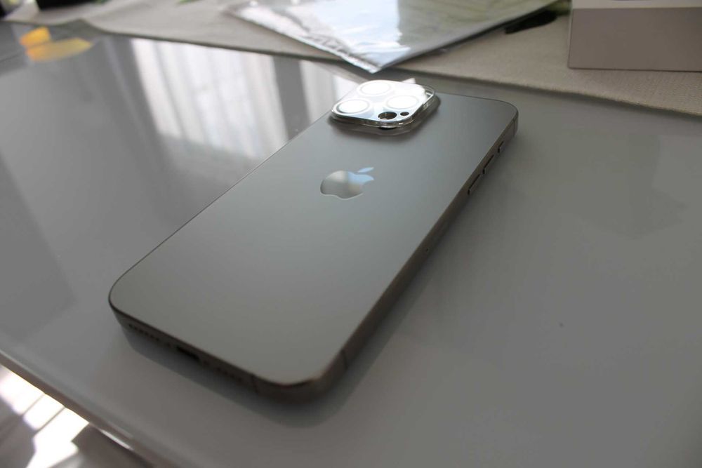 iPhone 15 Pro Max. В гаранция от Yettel !