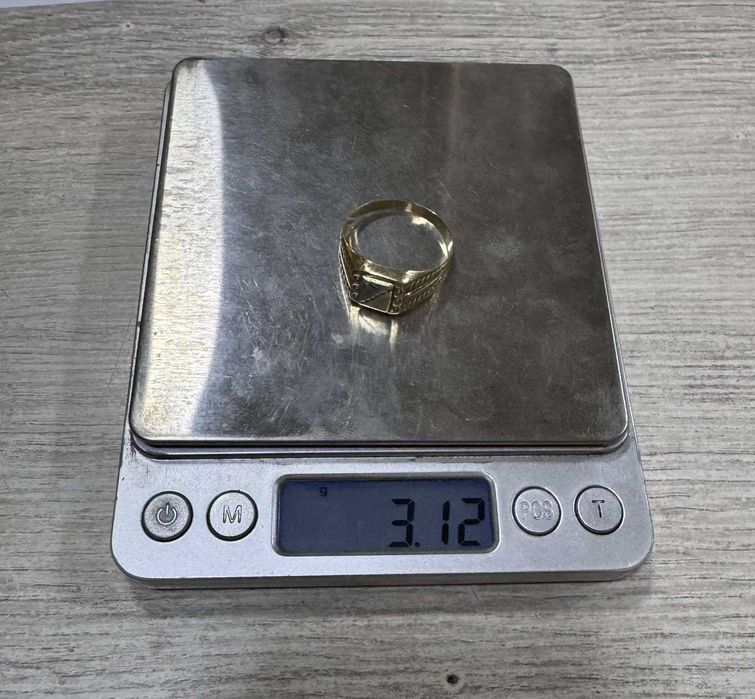 Златен пръстен 14К 585/3,12 гр.