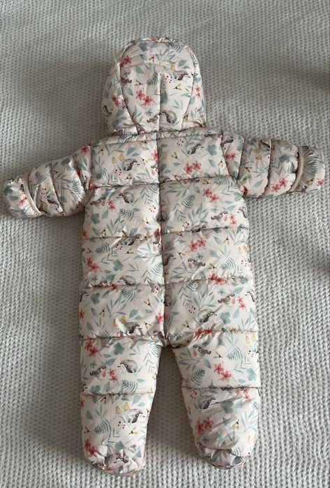 Детский комбинезон на девочку