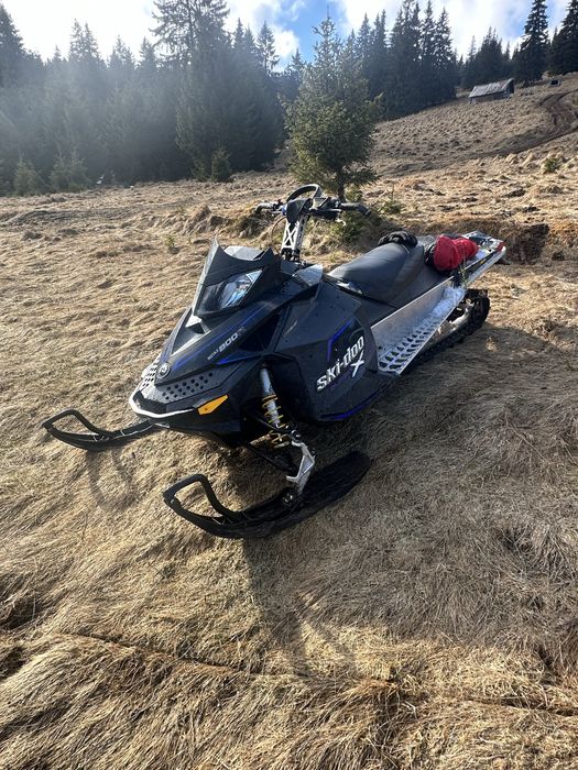 Smowmobil skidoo summit 800cc
