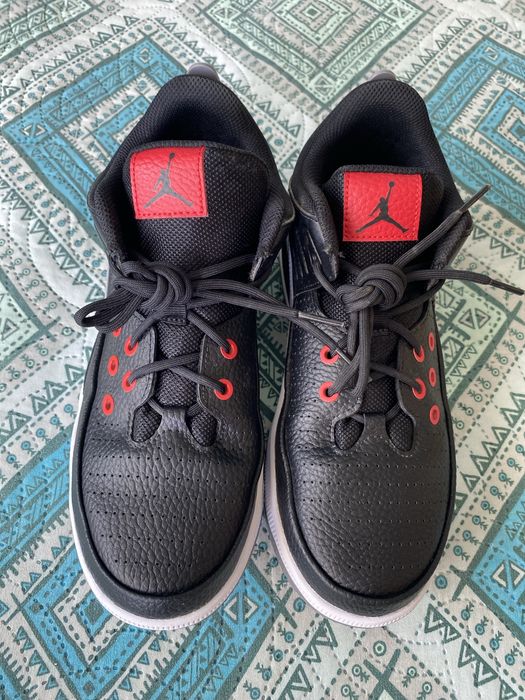 Nike Jordan Max Aura 5