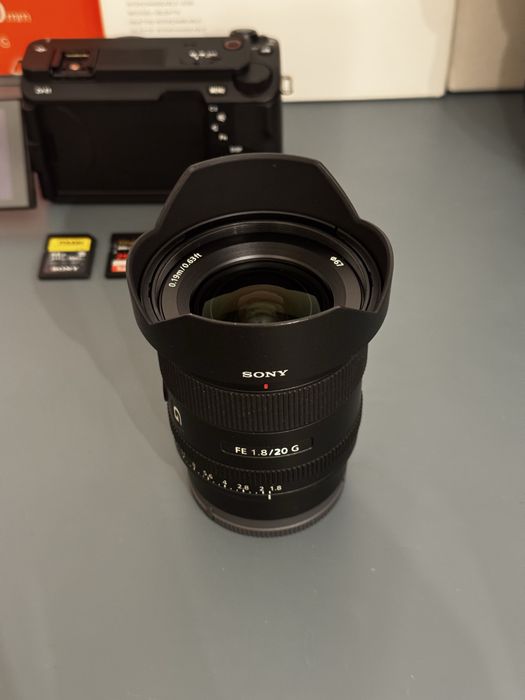 Sony ZV-E1 + accesorii