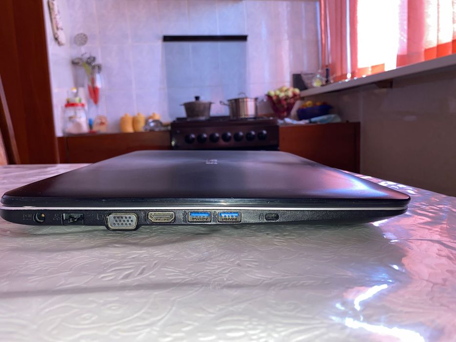Ноутбук ASUS оригинал