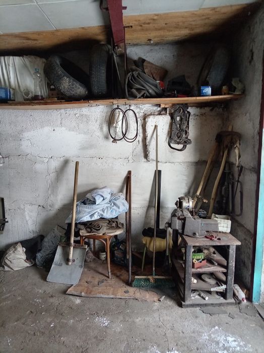 Гараж в районе стоматологии