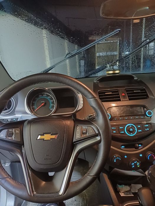 Spark sotiladi 2022 xolati ideal Продаётся Spark.