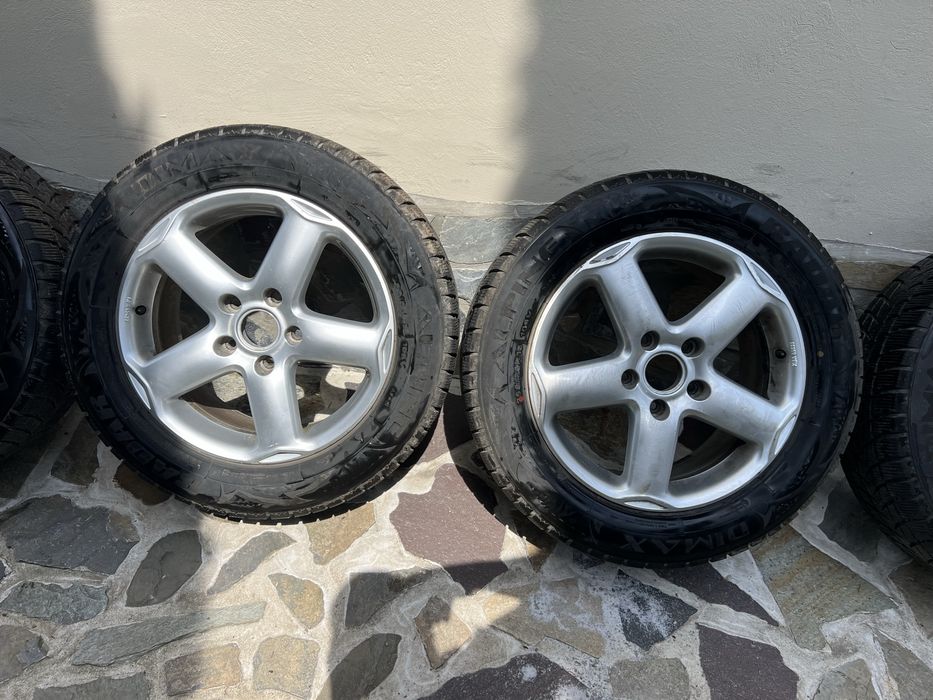 Jante 17 “ cu anvelope , Touareg 7p, 7L 3.0 Q7