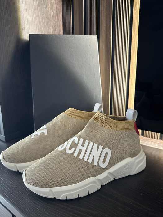 Маратонки Love Moschino