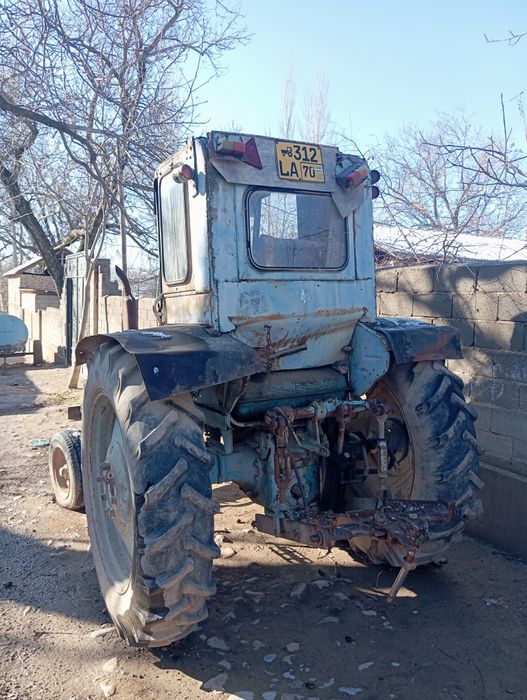 Traktor T28+Tilishka+yomkost+chezil