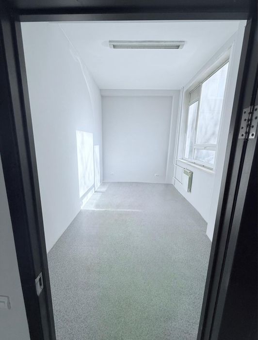 Сдам  комерческое  помещение  110кв.м