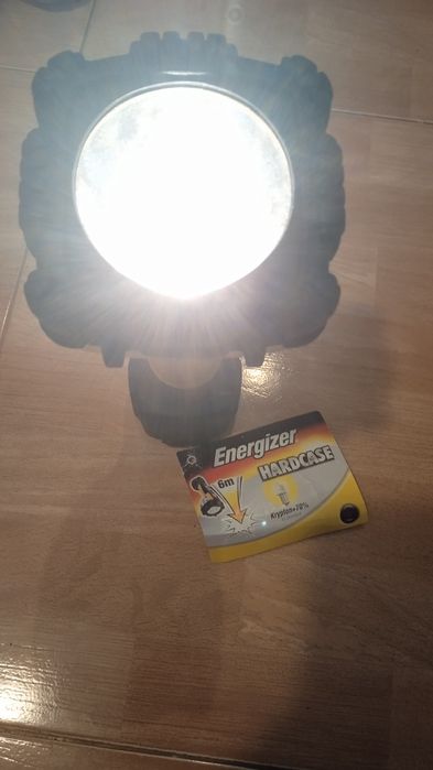 Lanterna ultrarezistenta Energizer, rezistenta la impact, impermeabila