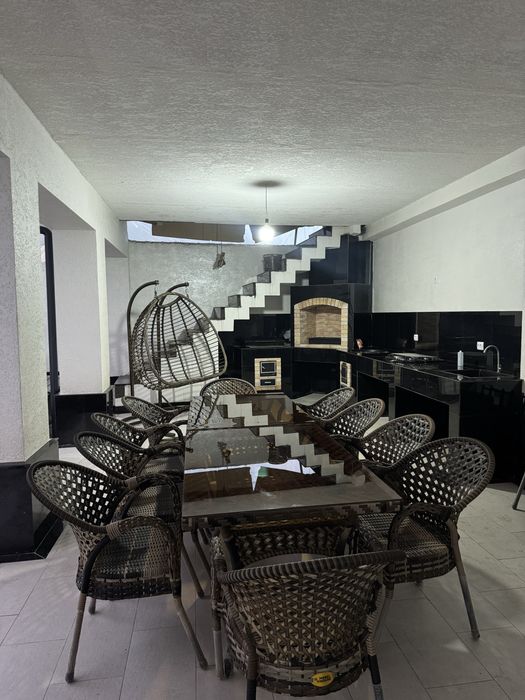 Dacha high-tech  oq tosh