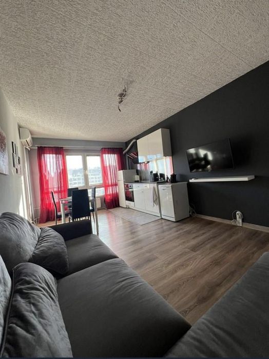 Дава се под наем Двустаен апартамент в София, Дианабад - 50 кв.м за 550 € - Снимка #1