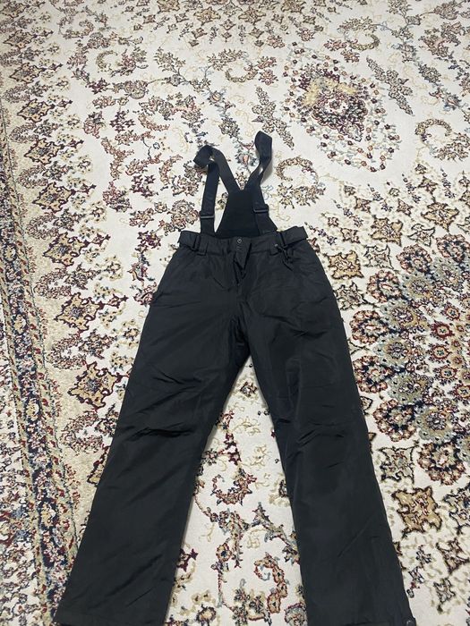 Лыжный костюм для девочки