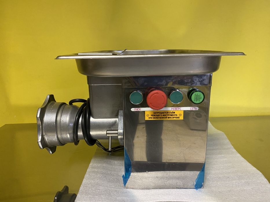 Мясорубка промышленная.
