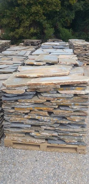 Piatră de munte naturală