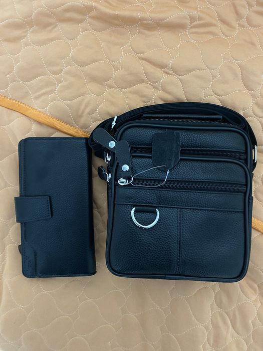 Продам барсетку новая