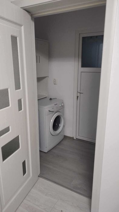 Inchiriez apartament cu doua camere Avram Iancu