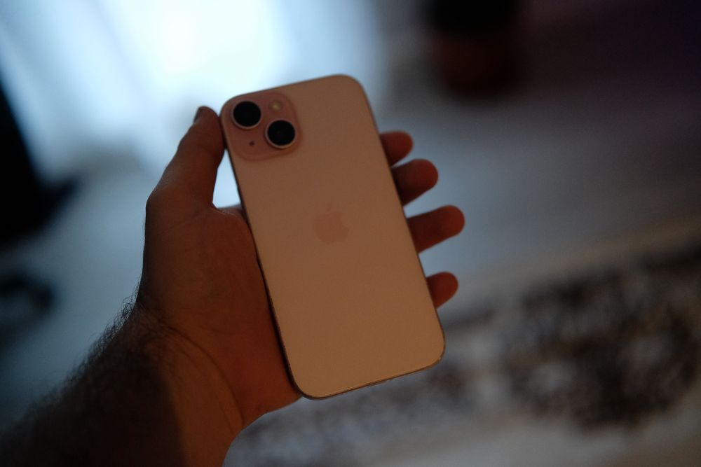 iPhone 15 128gb Pink