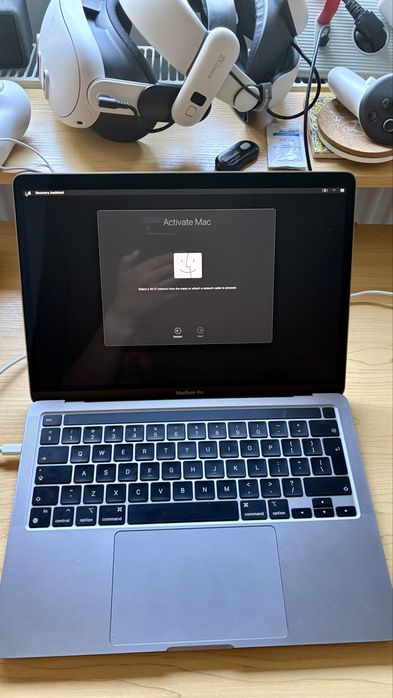 MacBook Pro 13” M1 | 8GB RAM | 256GB SSD | Touch Bar |