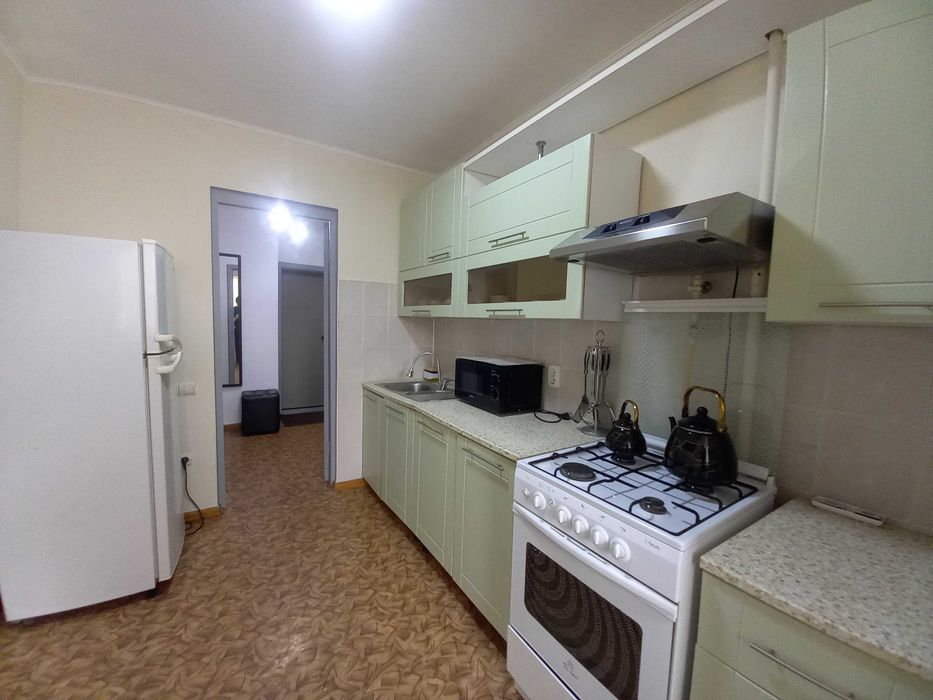 2  комнатная,у Стадиона