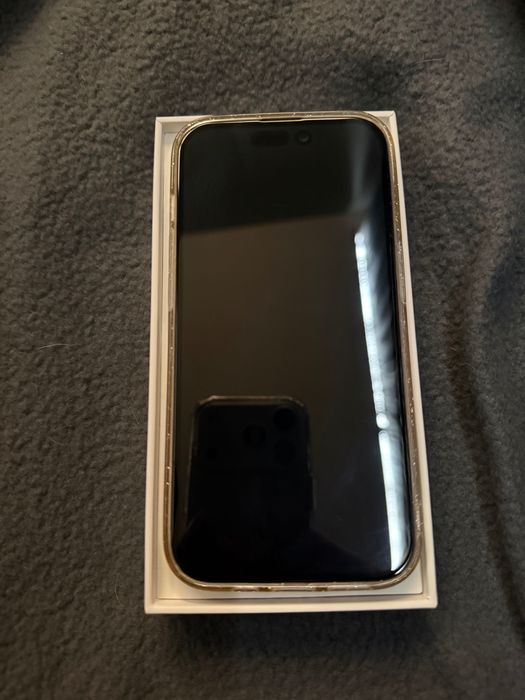 iPone 14 Pro Gold