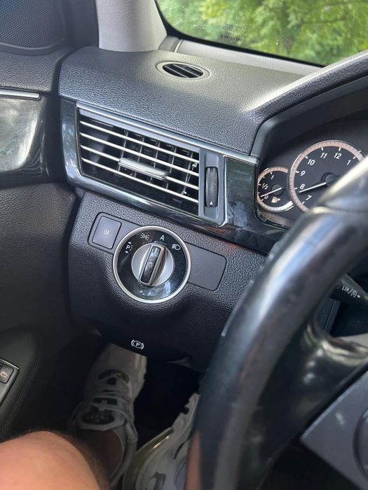 MERCEDES-BENZ E-Class 2010 — imagine 5