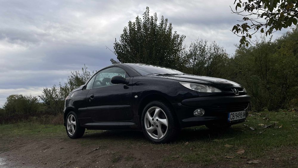 Продавам личния си автумобил Пежо 206cc
