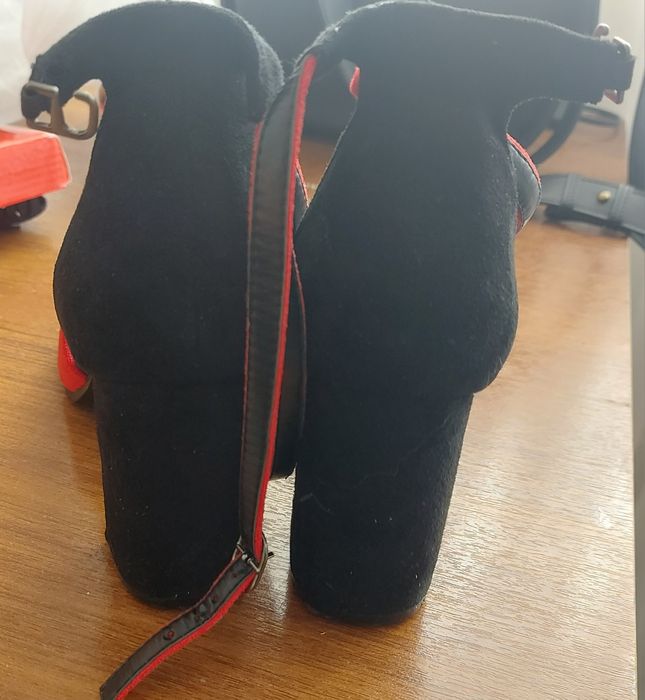 Продам туфли  9000тг.