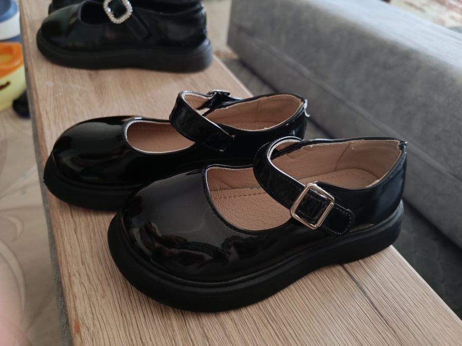 Школьные туфельки