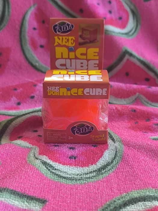 Nice cube Нидоу Таба сквиш