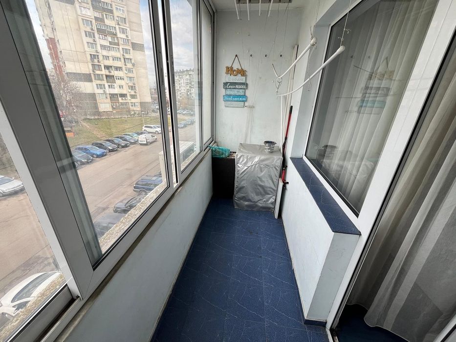 Дава се под наем Тристаен апартамент в София, Надежда 2 - 75 кв.м за 663 € - Снимка #8