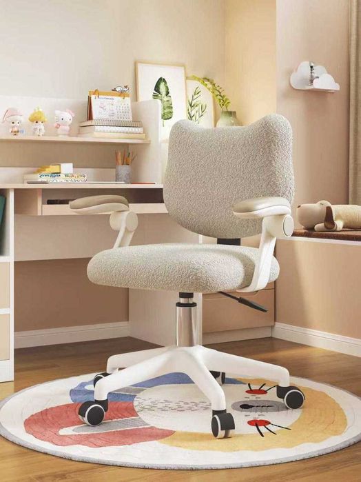 Детский стул  “Kitty” с поясничной поддержкой  Детское кресло