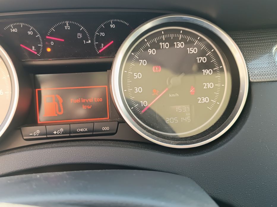 De vânzare Peugeot 508 benzina 2900 preț fix