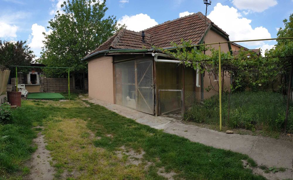 Proprietar închiriez in Timișoara casă 2 camere Curte + Gradina