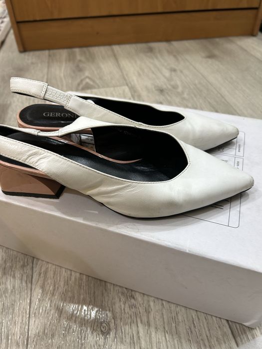 Продам кожанный обувь