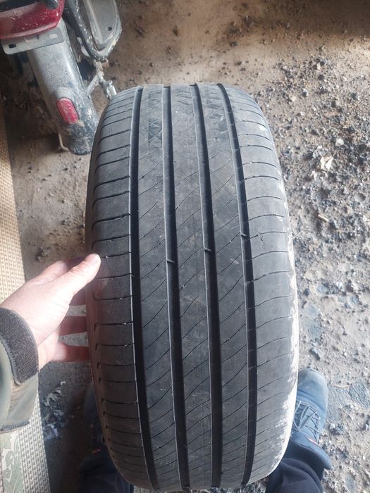 Продам шины мишлен