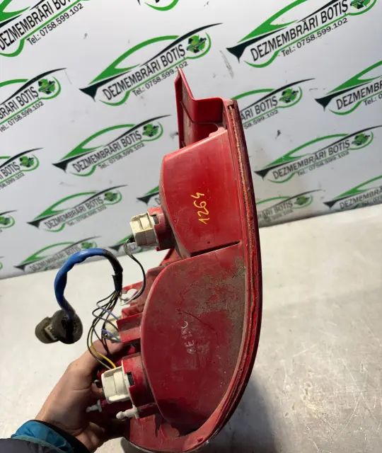 Lampa / Tripla stop dreapta pe aripa Chevrolet Aveo 2006