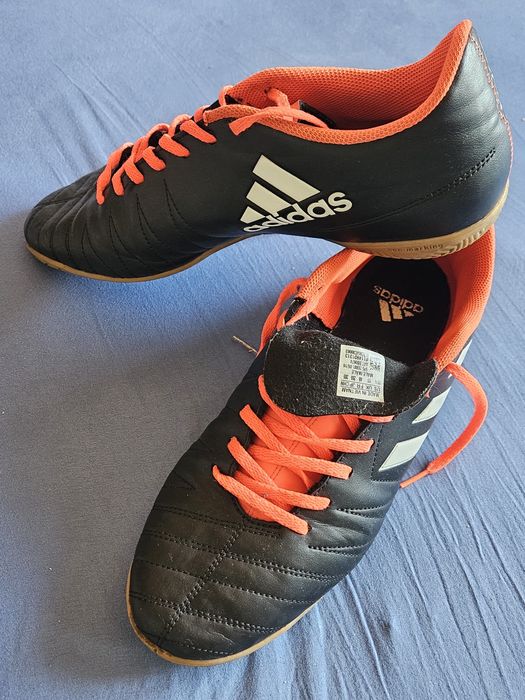Маратонки adidas